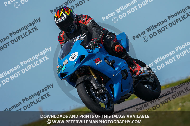 anglesey no limits trackday;anglesey photographs;anglesey trackday photographs;enduro digital images;event digital images;eventdigitalimages;no limits trackdays;peter wileman photography;racing digital images;trac mon;trackday digital images;trackday photos;ty croes